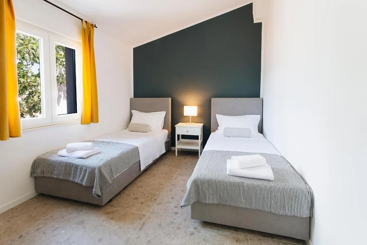 Villa Magna - Seaside Villa With Pool And Sauna Trogir 0*,