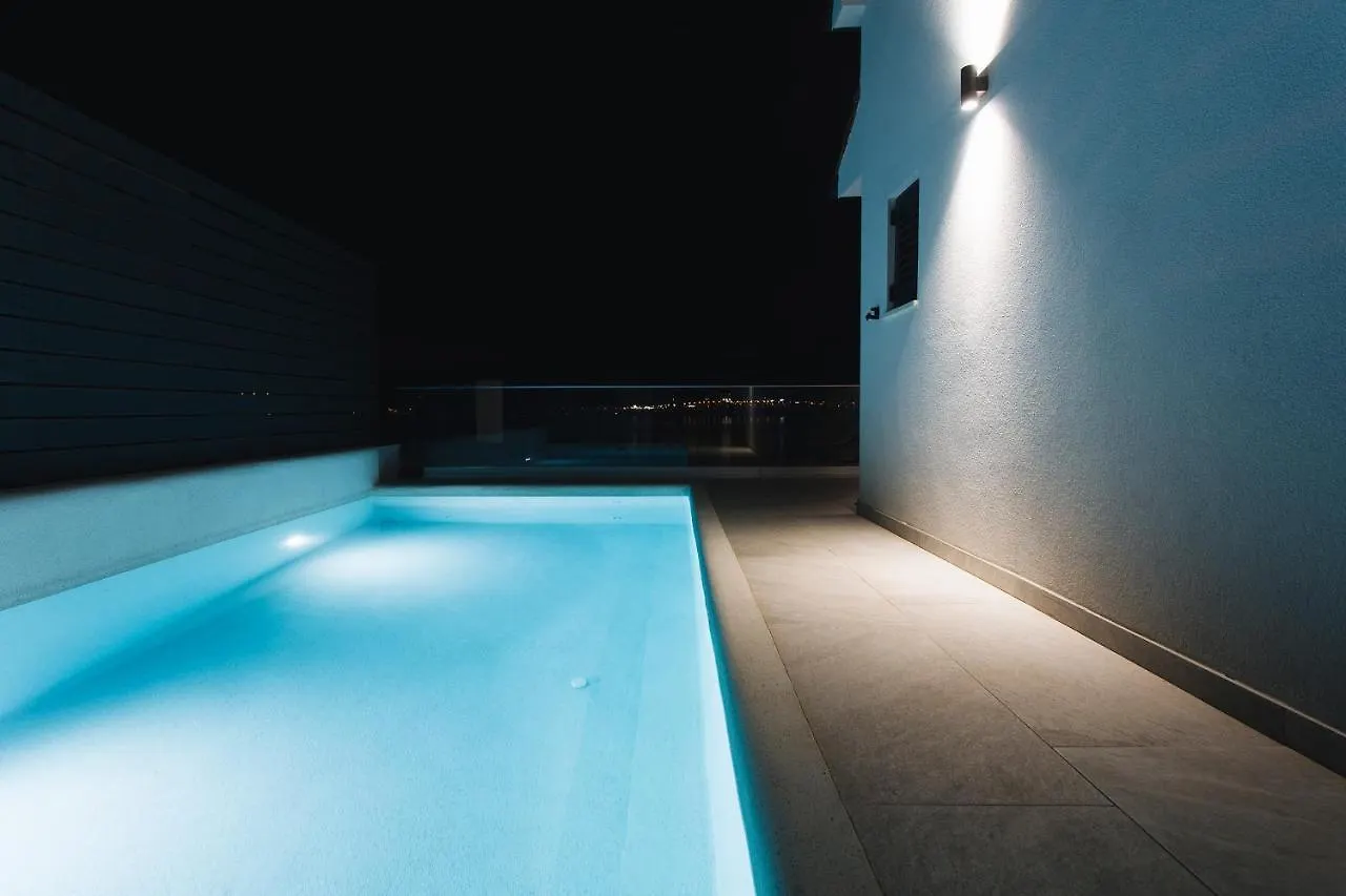 Villa Magna - Seaside Villa With Pool And Sauna Trogir Croatia