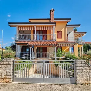 Haus Ana , Poreč Kroatien